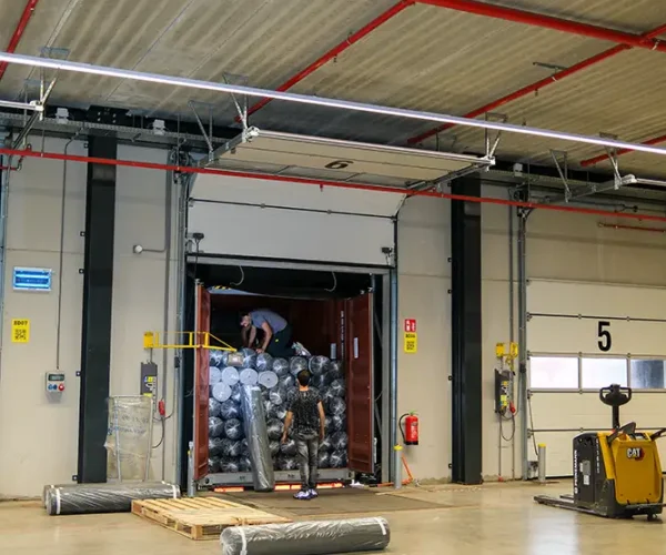 laden-en-lossen-goederen-logistiek-deraline